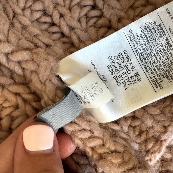 GAP Dusty Pink Knit Infinity Scarf - Picture 4 of 4